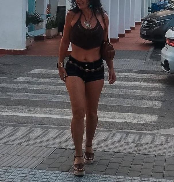 Chica busca chico en Lugo: 