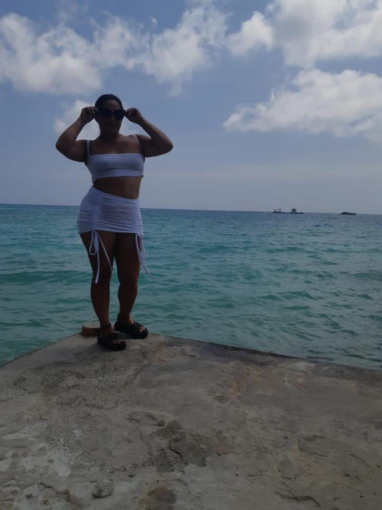 Chica busca chico en Almería: 