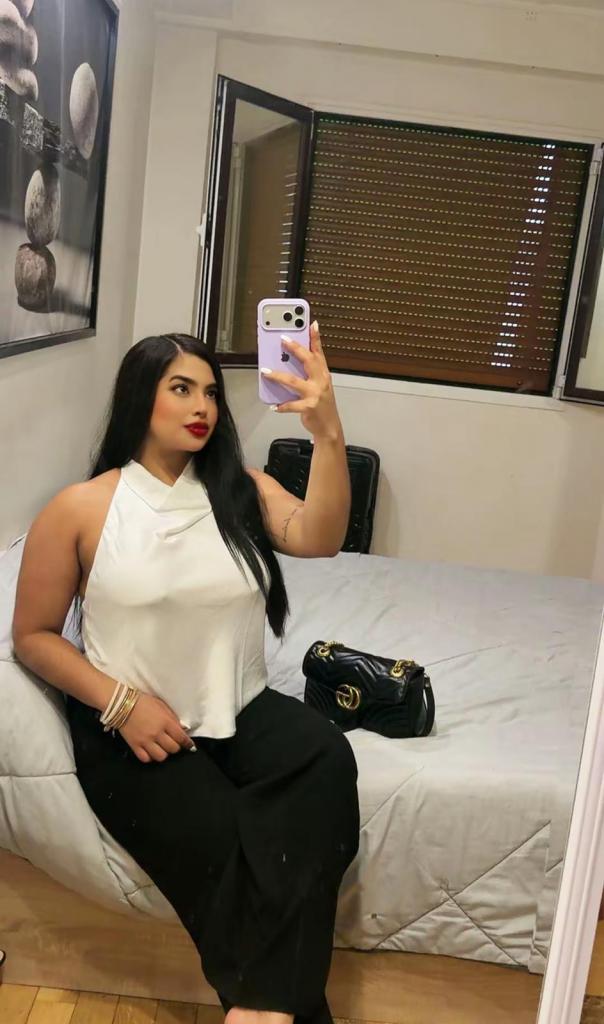 632563536: Chica busca chico en Zaragoza