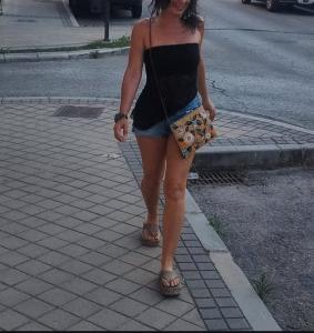 613142208: Chica busca chico en Lugo