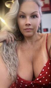 643136311: Chica busca chico en Castellón