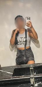 642703528: Chica busca chico en Gerona