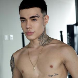 678698168: Chico busca chica en Valencia