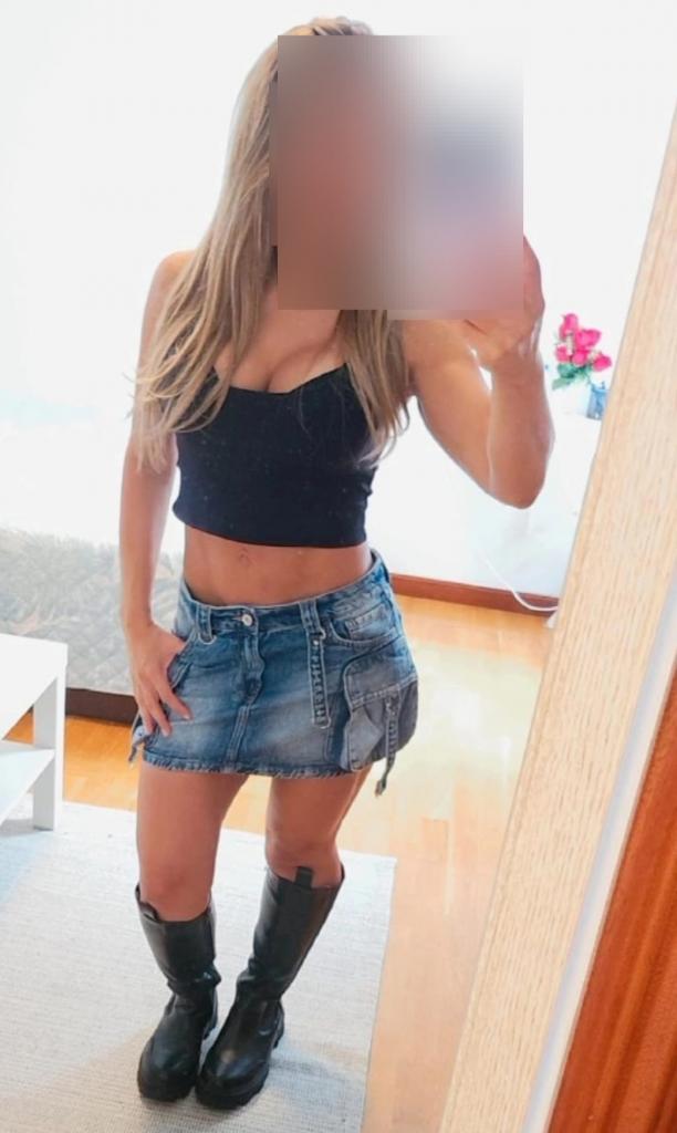 658052221: Chica busca chico en Pontevedra
