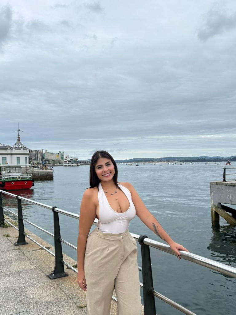 Chica busca chico en Cantabria: 