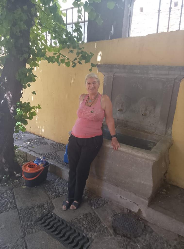 Chica busca chico en Granada: 