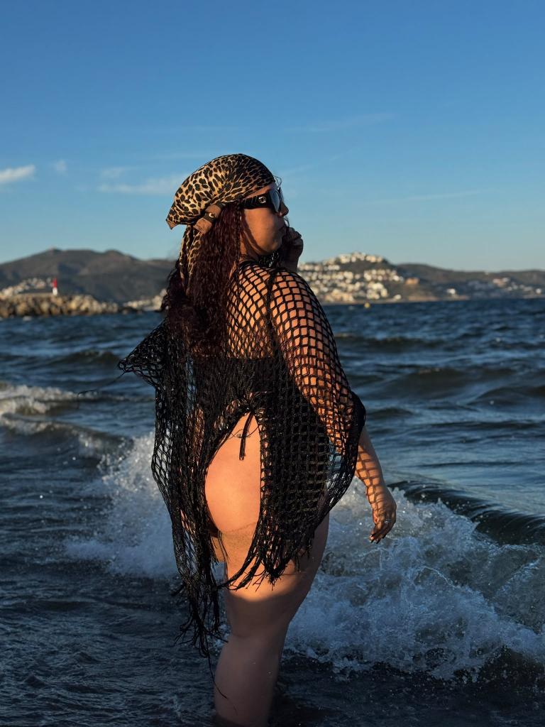 623333928: Chica busca chico en Barcelona