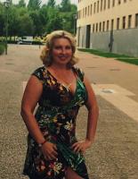 697685515: Chica busca chico en Gerona