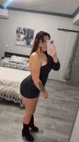 663575253: Chica busca chico en Barcelona