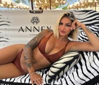 745083582: Transexual en Granada
