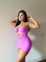 677841866: Chica busca chico en Barcelona