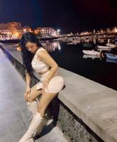 643978463: Chica busca chico en Tenerife