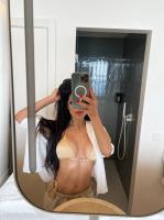 612441036: Chica busca chico en Madrid
