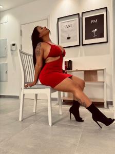 Chica busca chico en Sevilla: 