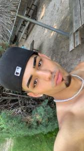 672649888: Chico busca chica en Madrid