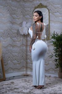 613696021: Chica busca chico en Barcelona