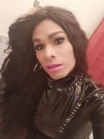 633677743: Transexual en Almería