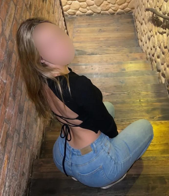 Chica busca chico en Cádiz: 