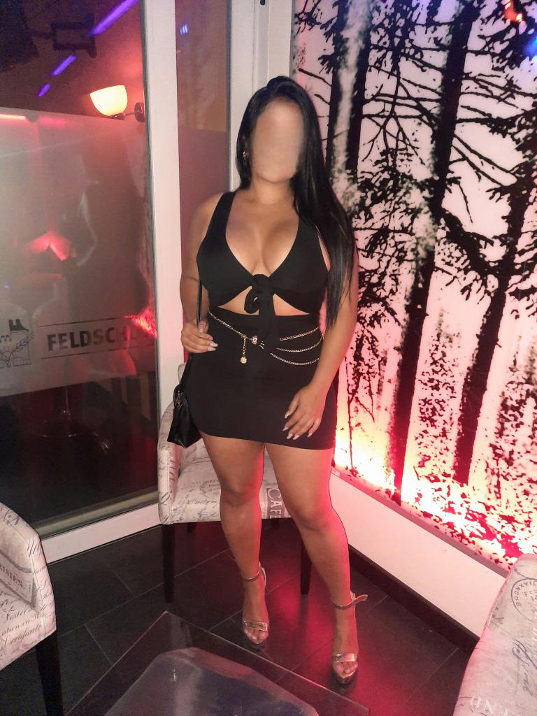 633725544: Chica busca chico en Málaga