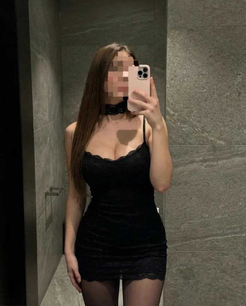Chica busca chico en Cádiz: 