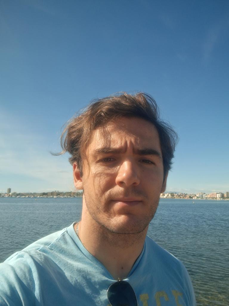 Chico busca chica en Castellón: 