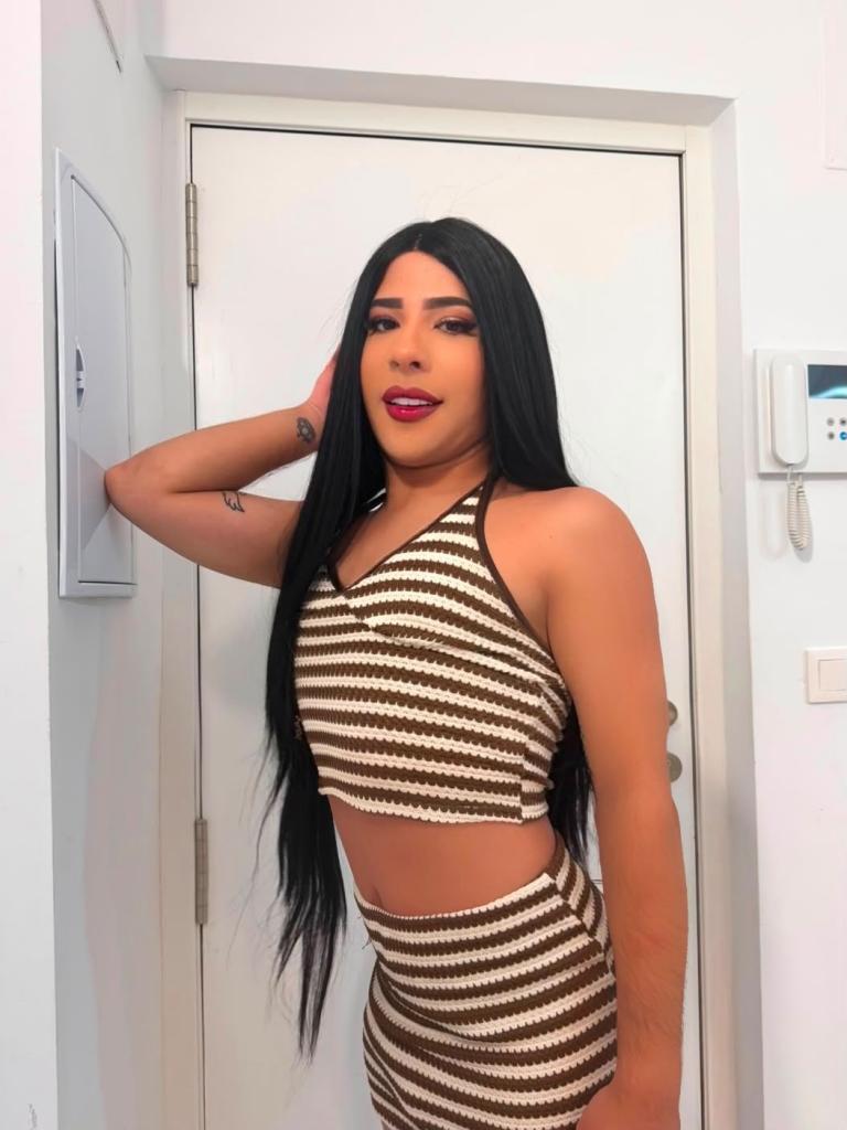 632942922: Travesti en Sevilla