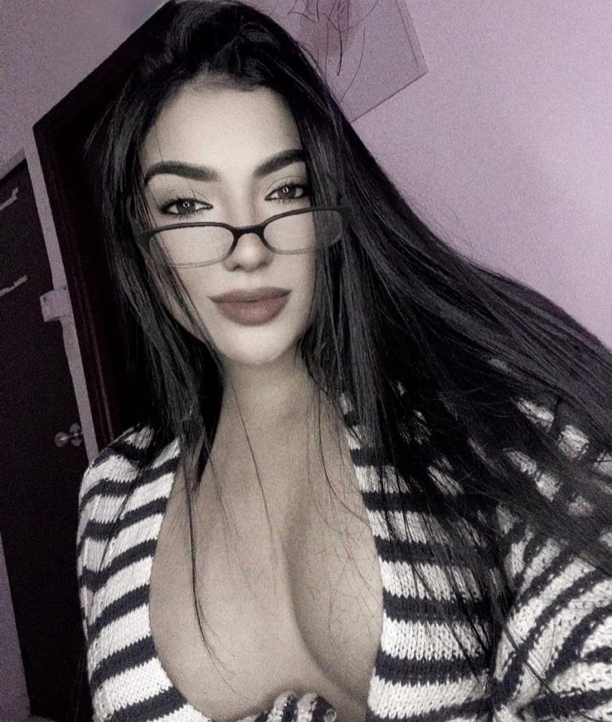Chica busca chico en Murcia: 