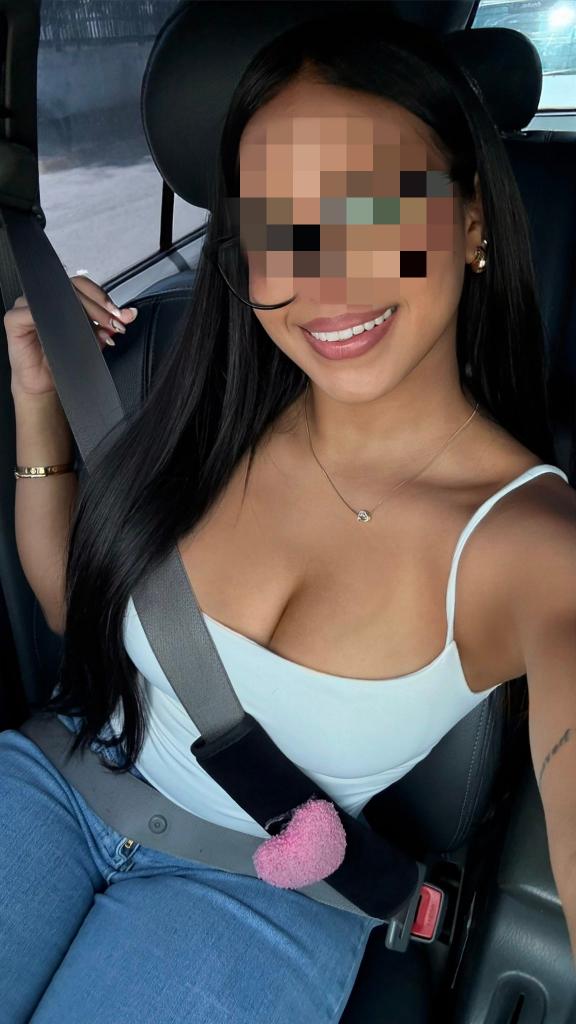 613592851: Chica busca chico en Lugo