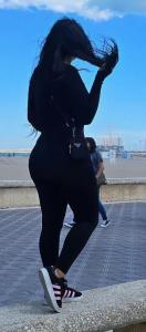 613438617: Chica busca chico en Valencia