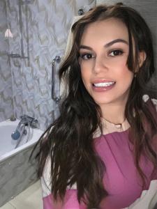 641764514: Chica busca chico en Toledo