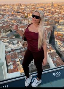677832202: Chica busca chico en Las Palmas
