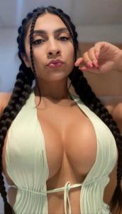 610919333: Chica busca chico en Sevilla