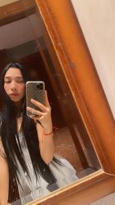 613755193: Chica busca chico en Sevilla