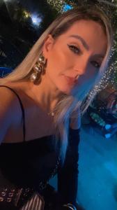 658389813: Chica busca chico en Córdoba