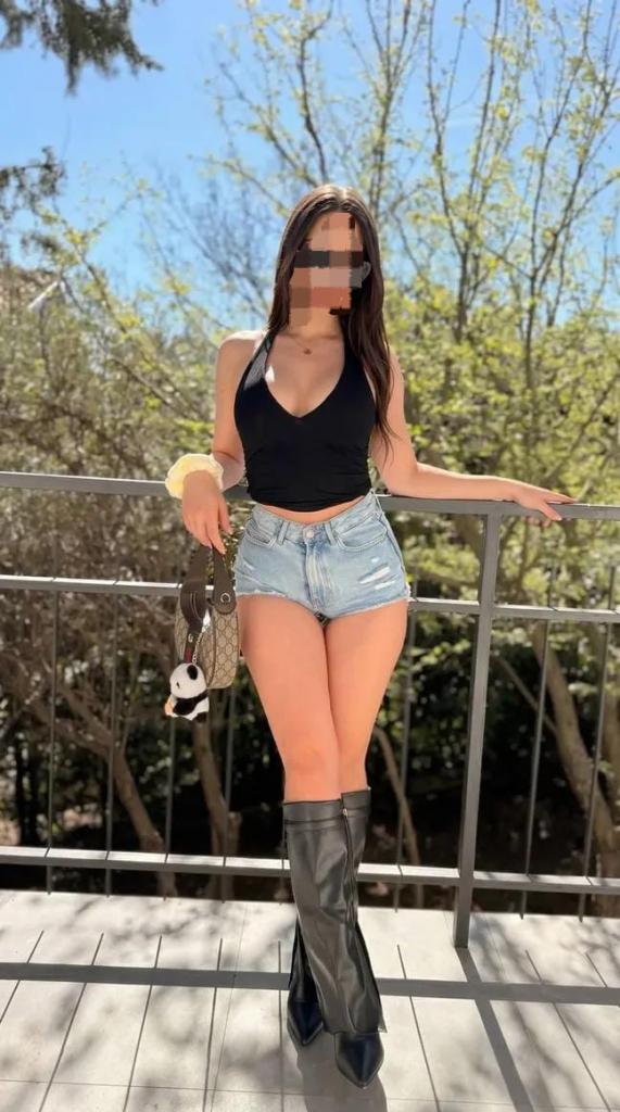 643157390: Chica busca chico en Cádiz