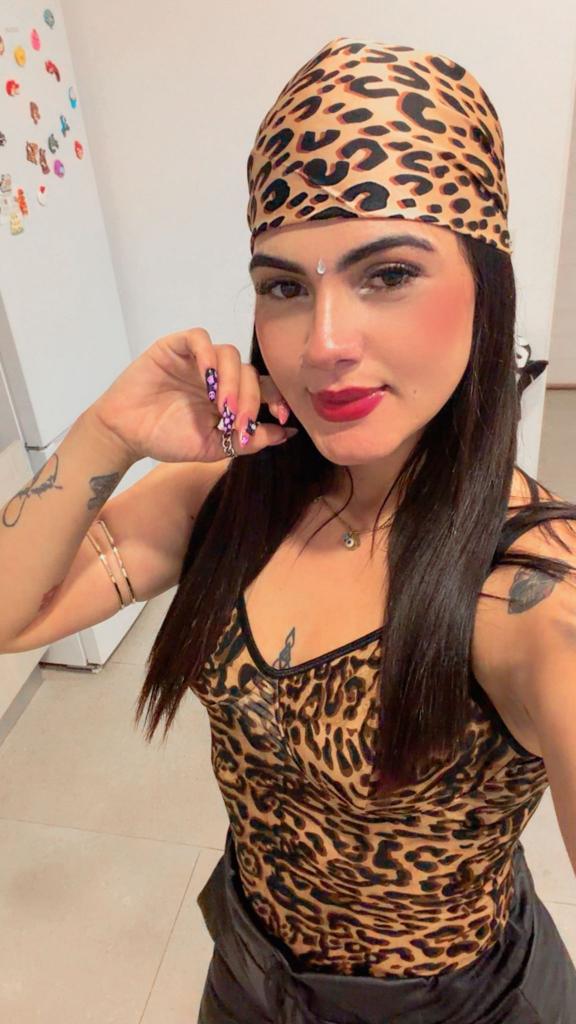 603690534: Chica busca chico en Madrid