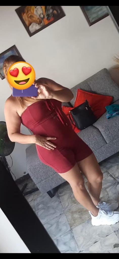 Chica busca chico en Huelva: 