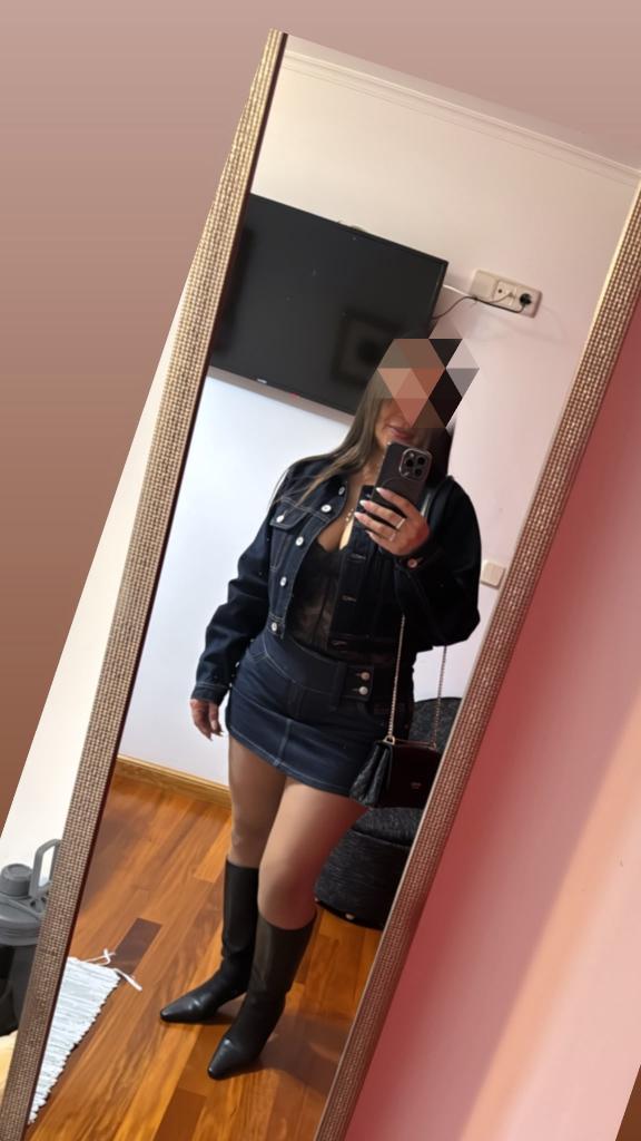 Chica busca chico en La Coruña: 