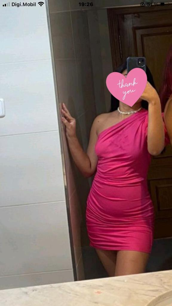 Chica busca chico en Murcia: 