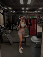 663413335: Chica busca chico en Pontevedra