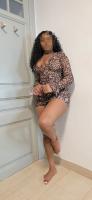 663583840: Chica busca chico en Barcelona