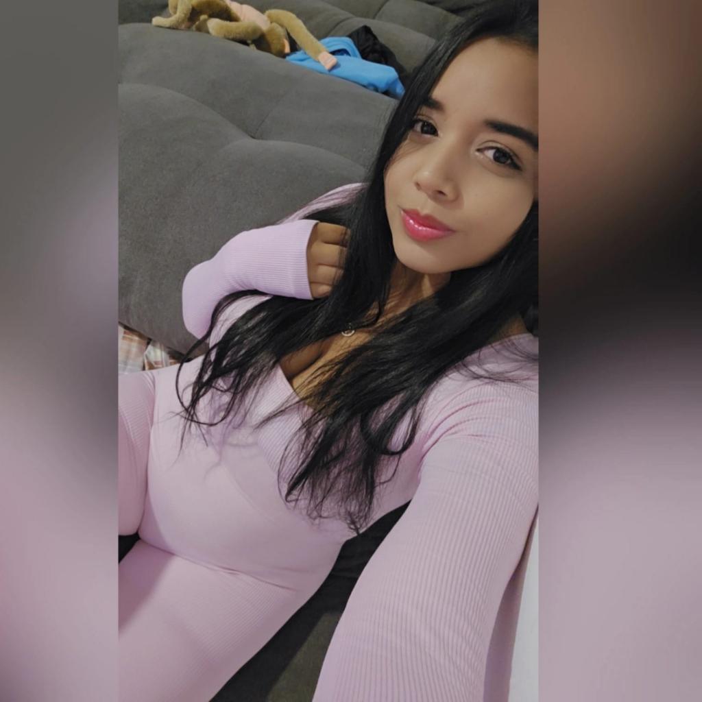 Chica busca chico en Valencia: Chica busca chico