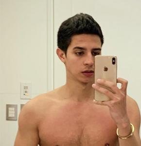 Chico busca chica en Valencia: 