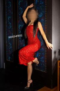 Chica busca chico en Sevilla: Chica busca chico