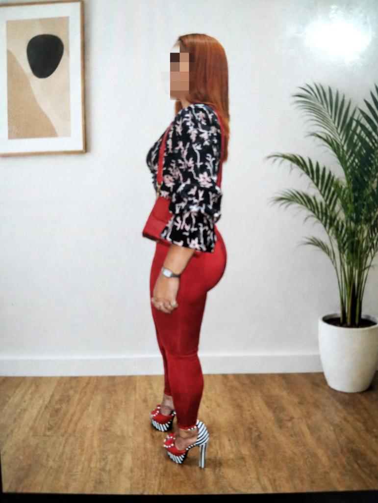 663352276: Chica busca chico en Almería