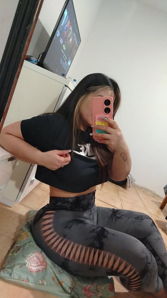 671783965: Chica busca chico en Barcelona