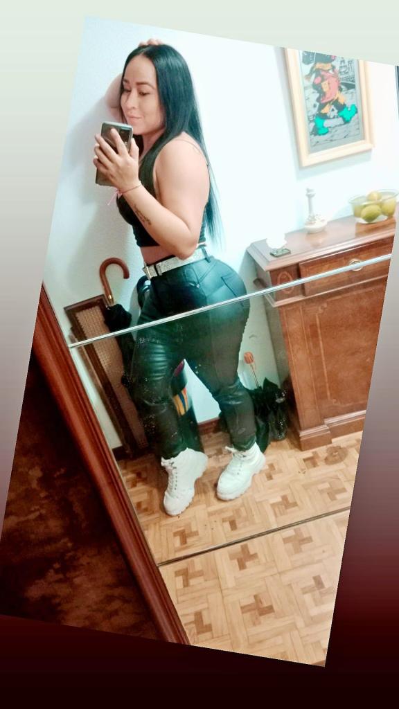 Chica busca chico en Cantabria: 