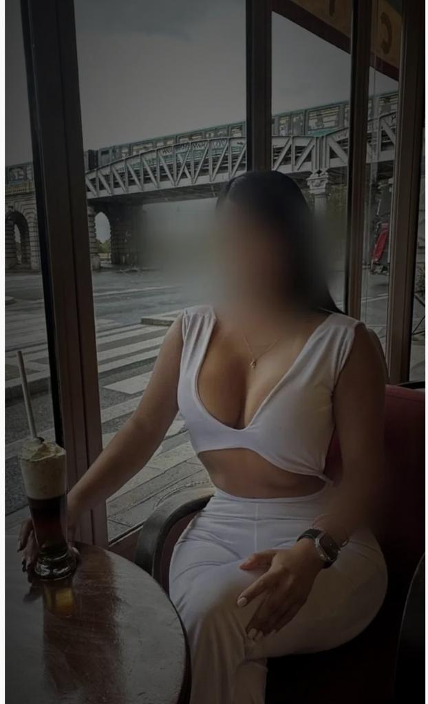 Chica busca chico en La Coruña: 