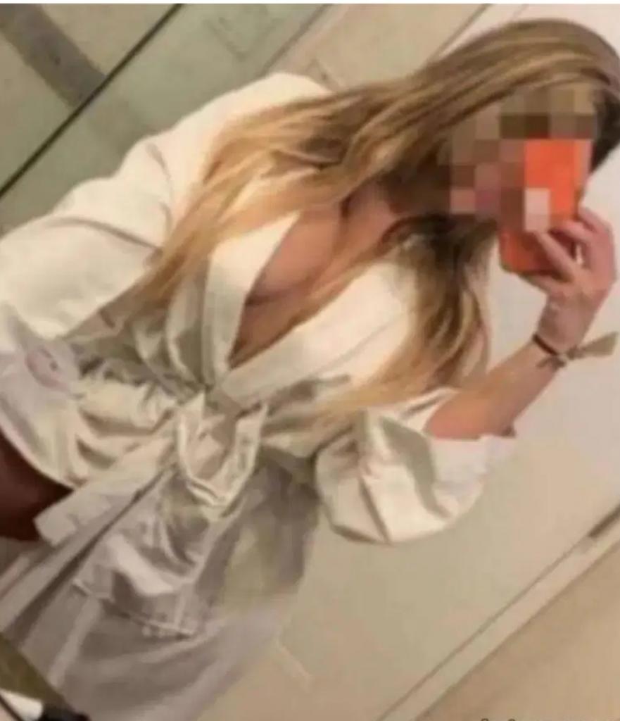 Chica busca chico en La Coruña: 