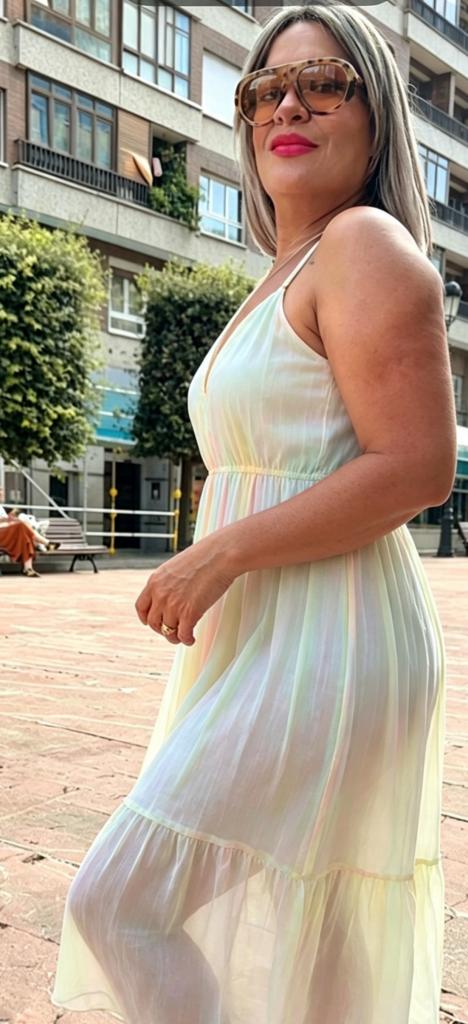 642405663: Chica busca chico en Asturias